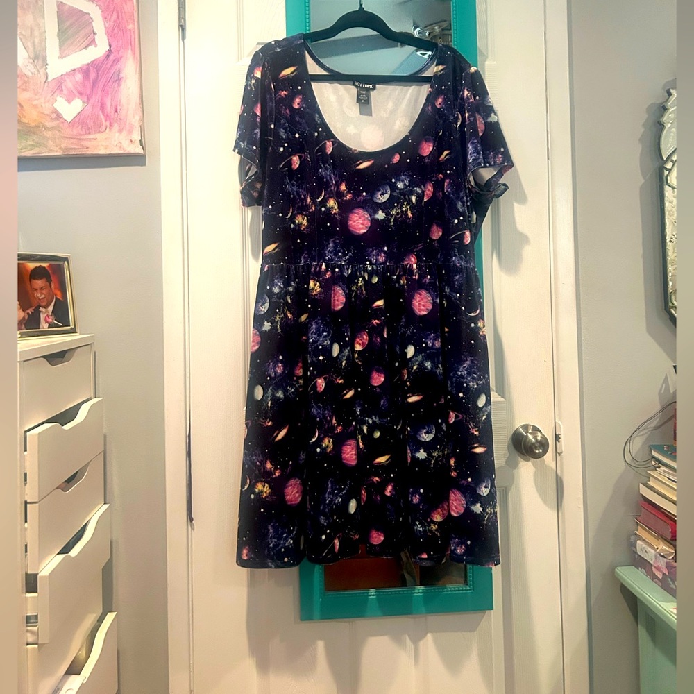 Hot Topic Velvet Dress